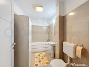 2 camere, 46 mp, loc parcare, balcon, aproape de Centru! 