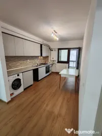 Proprietar vand apartament 2 camere, 52 mp + loc parcare, acces cu bariera 