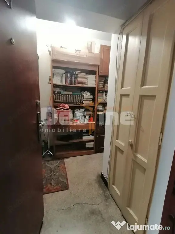 Apartament 2 camere de vânzare, Calea Victoriei, vedere panoramică - Bucuresti (Bucuresti-Ilfov)