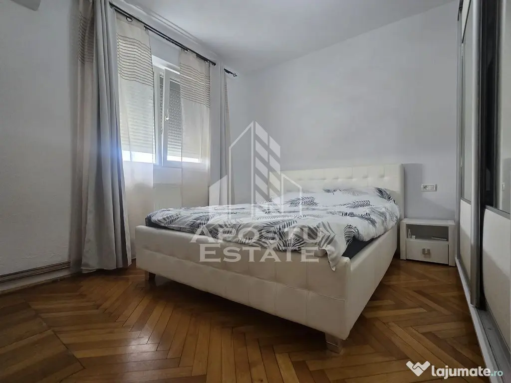 Apartament 3 camere decomandat, etaj 4/4 negociabil - Arad (Arad)