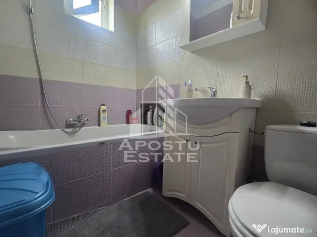 Apartament 3 camere decomandat, etaj 4/4 negociabil - Arad (Arad)