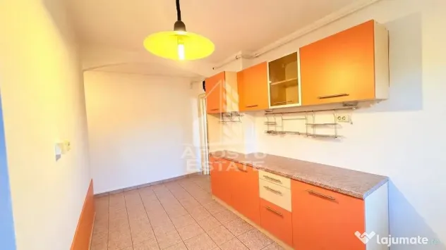 Apartament cu 3 camere de vanzare, Zona Complex Studentesc, Timisoara - Timisoara (Timis)