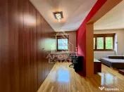 Apartament 4 camere si garaj de vanzare, etaj 1, Medicina Timisoara 