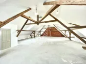 Casa renovata , de vanzare, teren 1179 mp, Ultracental, Timisoara.