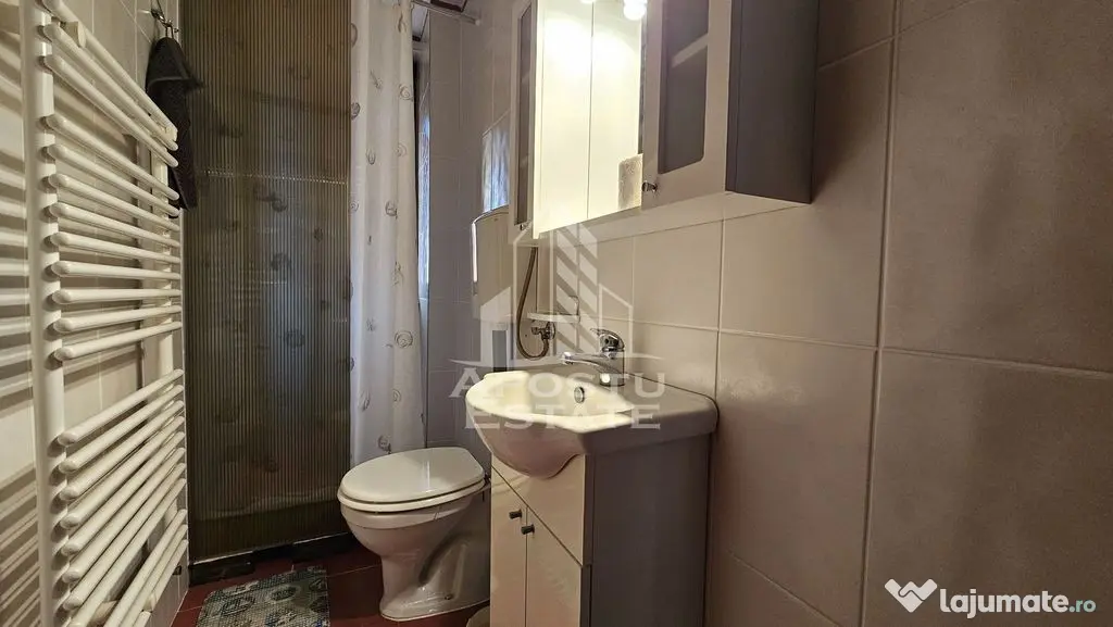 Vila de vanzare in Ghioroc - Ghioroc (Arad)