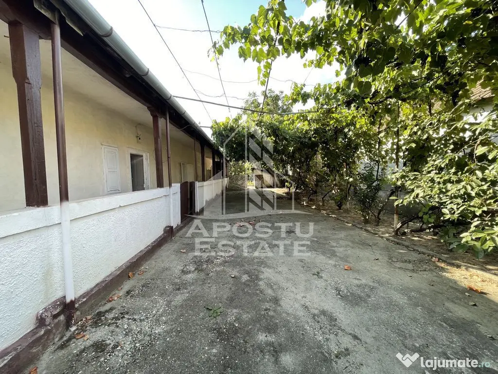 Casa de vanzare 126 mp utili si teren 1554 mp, Sacalaz. - Sacalaz (Timis)