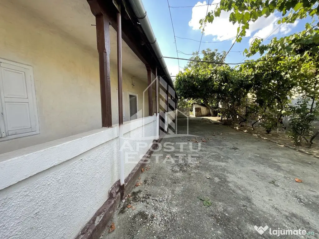 Casa de vanzare 126 mp utili si teren 1554 mp, Sacalaz. - Sacalaz (Timis)