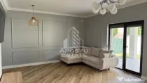 Duplex modern în Dumbrăvița, la liziera pădurii