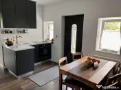 Casa complet renovata - Dragsina -liniste, natura si confort