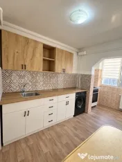 Apartament 2 camere Tractorul, decomandat, intermdiar 