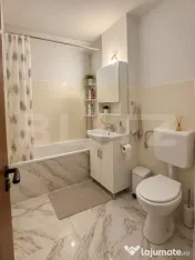 Apartament 2 camere Tractorul, decomandat, intermdiar 