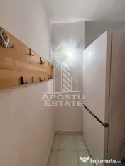 Apartament cu 3 camere de inchiriat in zona Soarelui, Centrala Proprie 