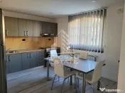 Casa desfasurata pe doua niveluri,zona Podgoria