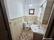 Casă spațioasă 320 mp, teren 1207 mp, central în Pesac 