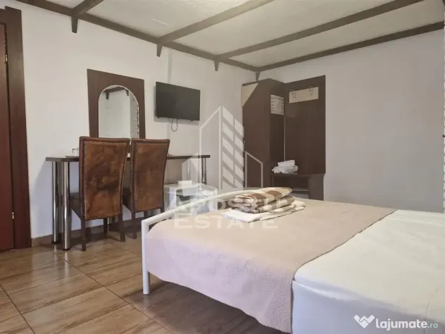 Pensiune 22 de camere si afacere la cheie cu 0% comision Zona Micalaca - Arad (Arad)