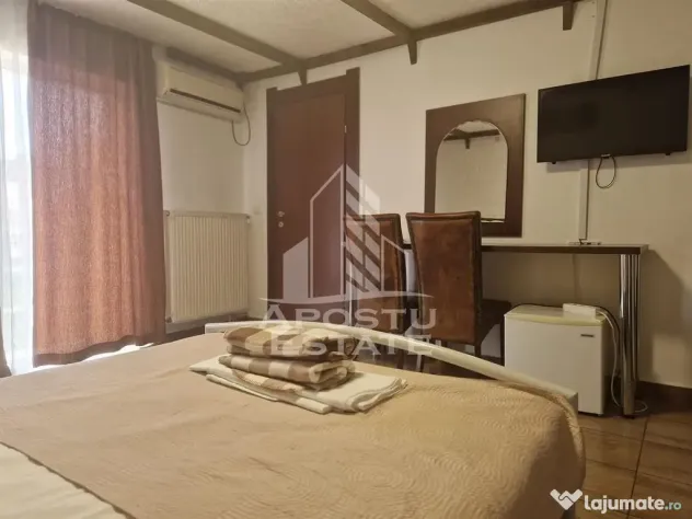 Pensiune 22 de camere si afacere la cheie cu 0% comision Zona Micalaca - Arad (Arad)