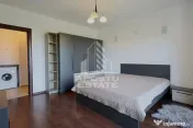 Apartament 3 camere, Subcetate