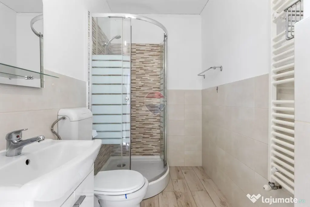 Casă cu 4 camere de închiriat în zona Gradiste - Arad (Arad)