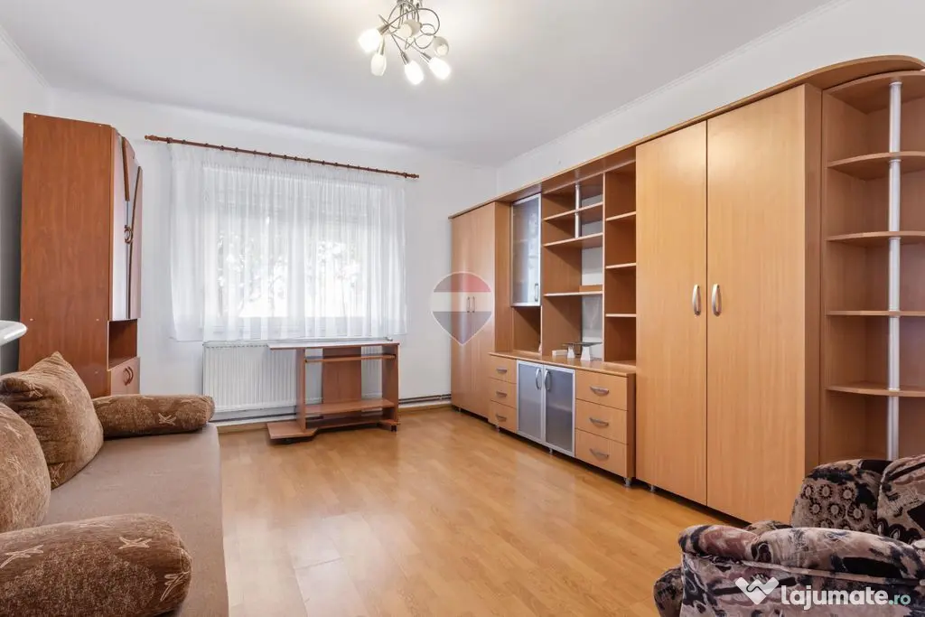 Casă cu 4 camere de închiriat în zona Gradiste - Arad (Arad)