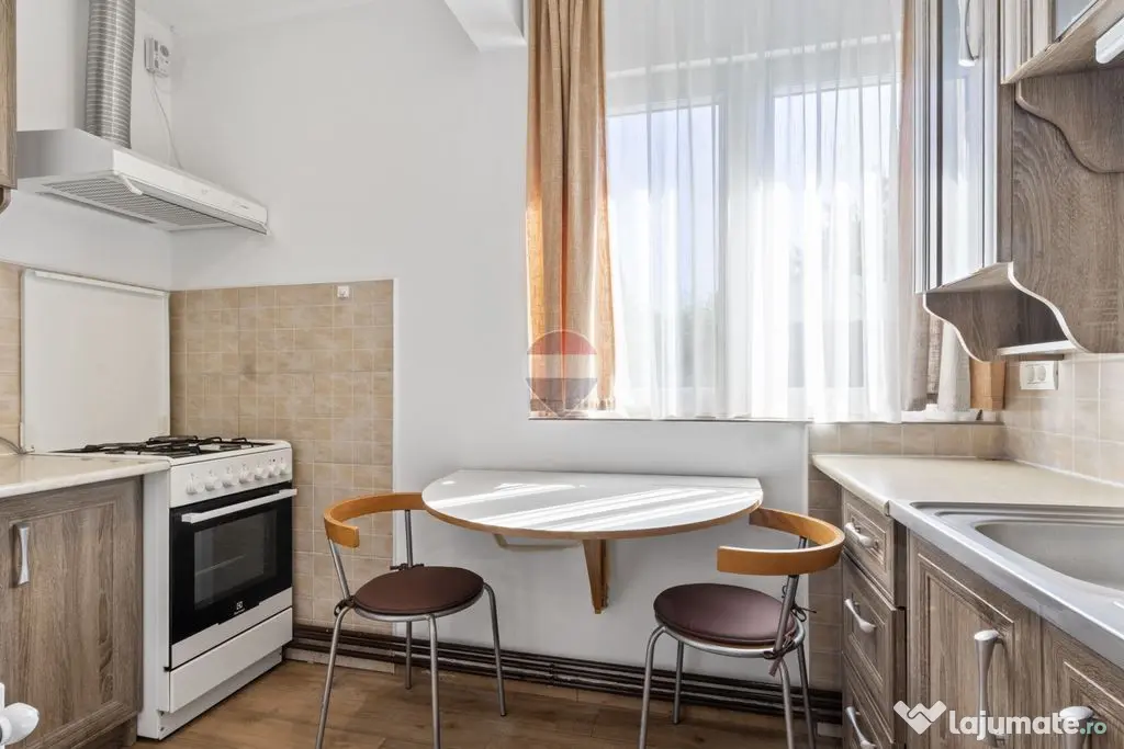 Casă cu 4 camere de închiriat în zona Gradiste - Arad (Arad)