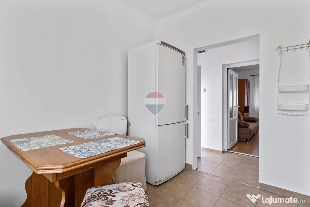 Casă cu 4 camere de închiriat în zona Gradiste - Arad (Arad)