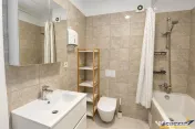 Apartament nou, 3 camere, echipat, balcon, etaj2, parcare su