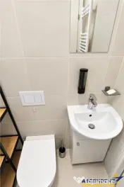 Apartament nou, 3 camere, echipat, balcon, etaj2, parcare su