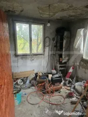 Casă de vânzare în Simeria – 940 mp teren, acces facil