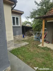 Casă de vânzare în Simeria – 940 mp teren, acces facil