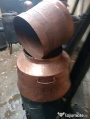 Vand cazan de tuica din cupru de 60 litrii,in stare foarte buna,complect 