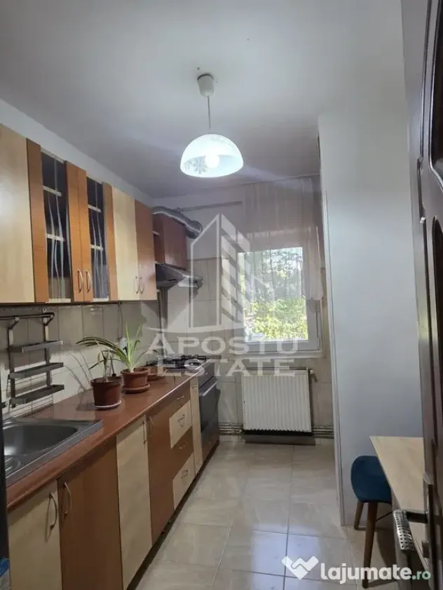 Apartament de închiriat cu 3 camere - Timisoara (Timis)