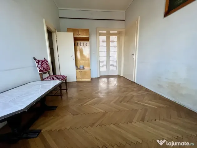 Apartament 4 camere, circular, 126 mp utili, etaj 1 - Zona - Timisoara (Timis)