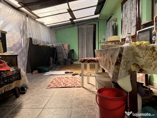 Casa individuala, 200 mp utili, 1005 mp gradina , anexe - Sa - Sag (Timis)