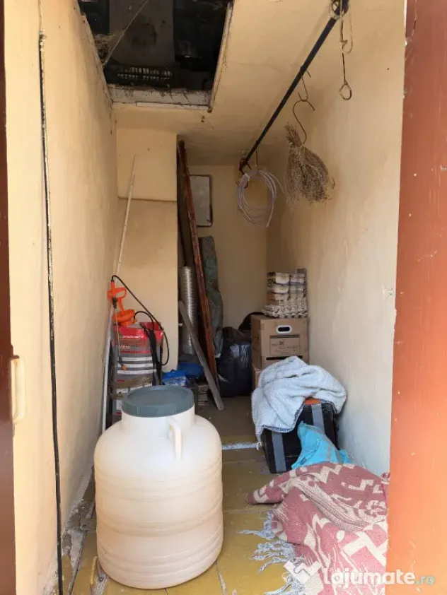 Casa individuala, 200 mp utili, 1005 mp gradina , anexe - Sa - Sag (Timis)