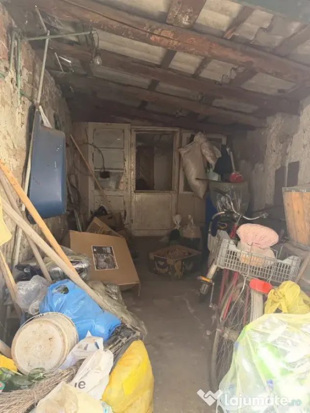 Casa individuala, 200 mp utili, 1005 mp gradina , anexe - Sa - Sag (Timis)