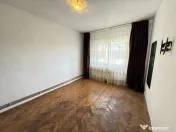 Apartament 2 camere, semidecomandat, 52 mp - Dambovita