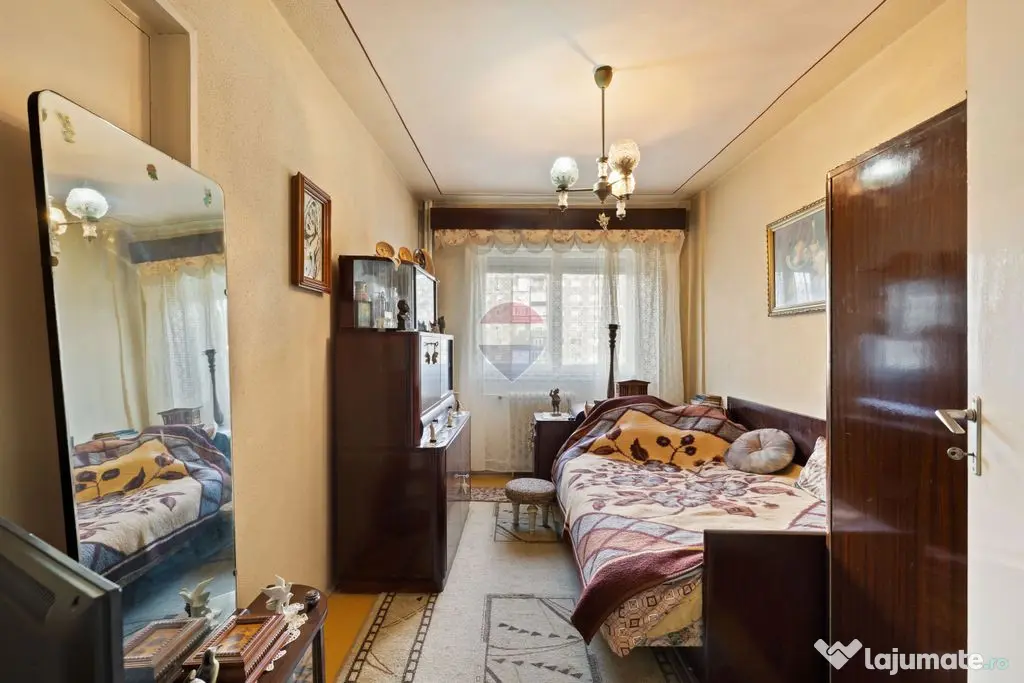 Apartament 4 camere | Aurel Vlaicu | Arad - Arad (Arad)