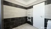 Apartament 3 camere, 2 bai, 72mp utili, 26mp balcon - Dumbra 