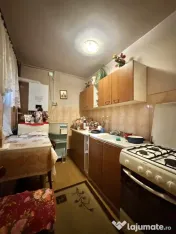 Apartament 1 camera, decomandat, etaj 2, zona Soarelui 