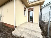 Duplex modern cu 3 camere, 70 mp utili, 250 mp teren - Sanan 