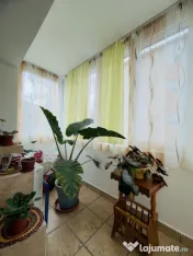 Apartament 4 camere, decomandat, etaj 2, 78mp in Bucovina 