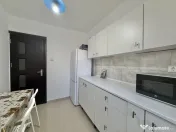 Apartament 3 camere, 2 bai, mobilat/utilat, etaj 3, zona Sag