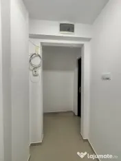 Apartament 3 camere, 2 bai, mobilat/utilat, etaj 3, zona Sag