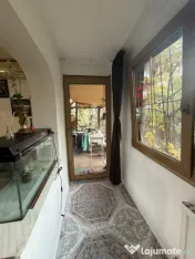 Apartament cu 3 camere, decomandat, 95 mp, parter - Giroculu 