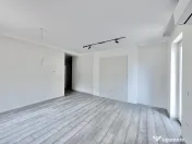 Apartament 2 camere, decomandat, 53mp utili, 30mp curte in G