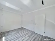 Apartament 2 camere, decomandat, 53mp utili, 30mp curte in G