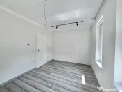 Apartament 2 camere, decomandat, 53mp utili, 30mp curte in G