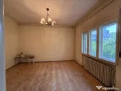 Apartament 3 camere, 72mp, etaj 1, 400m teren, garaj propriu