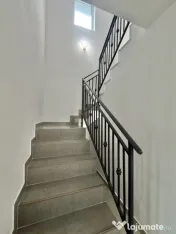 Duplex cu 5 camere, 140mp utili, 300mp teren in Utvin