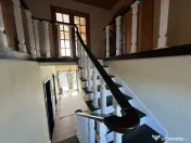 Casa individuala, 9 camere, 1600 mp teren, 300 mp utili - Sa